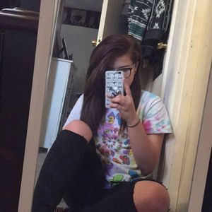 Meet your Posher, Kae